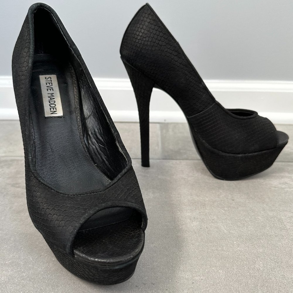 Steve Madden Alias Leather Black Snake Embossed Platf… Gem